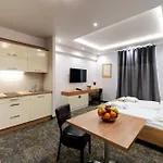 Garzon Plaza Hotel Győr