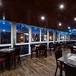 Szálloda Garzon Plaza 4*