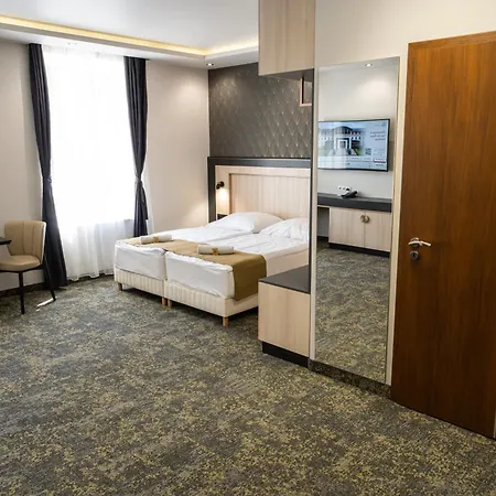 Garzon Plaza ホテル 4*