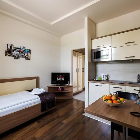 Garzon Plaza Hotel 4*