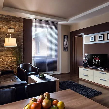 Hotel Garzon Plaza 4*